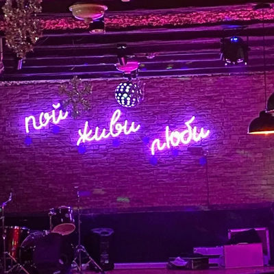 Toko Tanda Neon LED Custom Dekorasi Unik Tanda Neon Akrilik